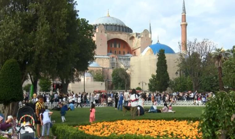 Ayasofya Camisi, 3 yılda 21 milyon ziyaretçi ağırladı