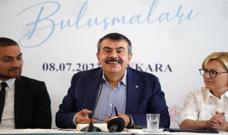 Bakan Tekin: İhtiyaç olmadıkça uzaktan eğitime karşıyım