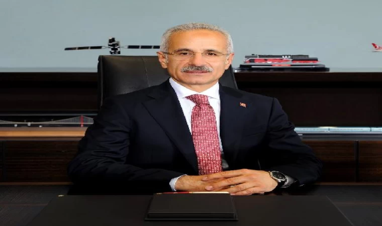 Bakan Uraloğlu: Antalya ve Trabzon havalimanlarında rekor kırıldı