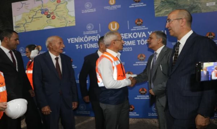 Bakan Uraloğlu: Deprem bölgesinde sıkıntıları gidermede önemli bir aşamaya geldik (2)- Yeniden