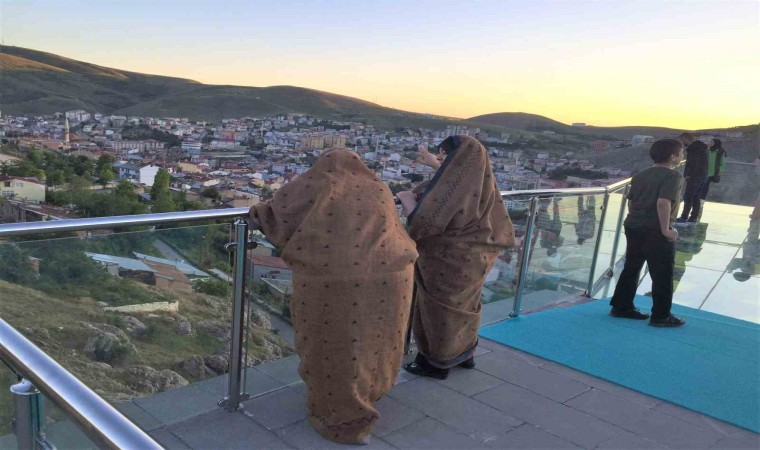 Bamsı Beyrek Seyir Terası ve zipline hizmete açıldı