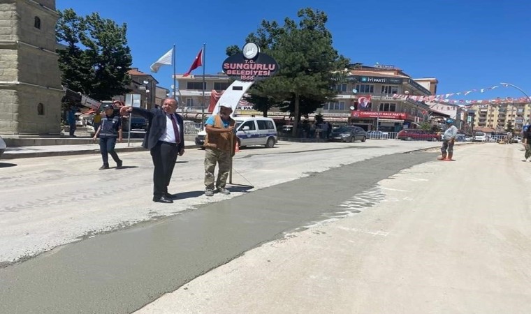 Başkan Şahiner, yol onarım çalışmalarını inceledi