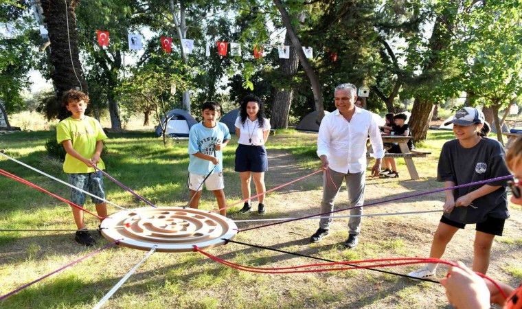 Başkan Uysal kampa katıldı