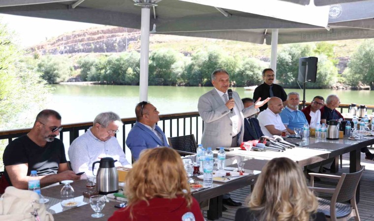 Başkan Yalçın: Mutlu mekanlar mutlu insanlar doğurur