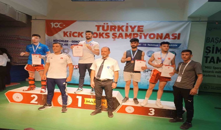 Batmana kick boksda Türkiye dereceleri geldi