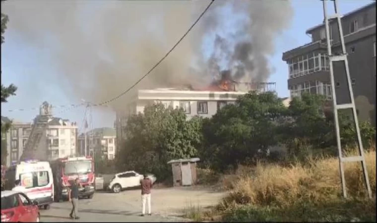 Beylikdüzü’nde yaşlı bakımevinde yangın çıktı