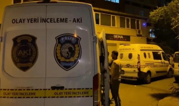 Beyoğlu’nda binanın bahçesindeki patlama polisi harekete geçirdi