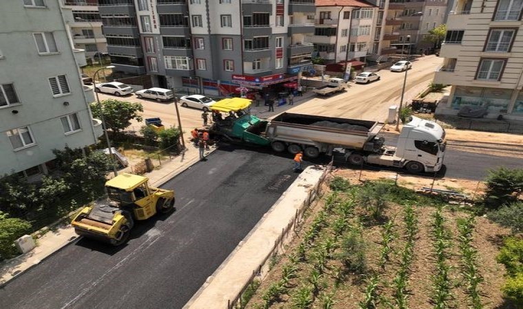 Bilecikte asfaltlama çalışması devam ediyor