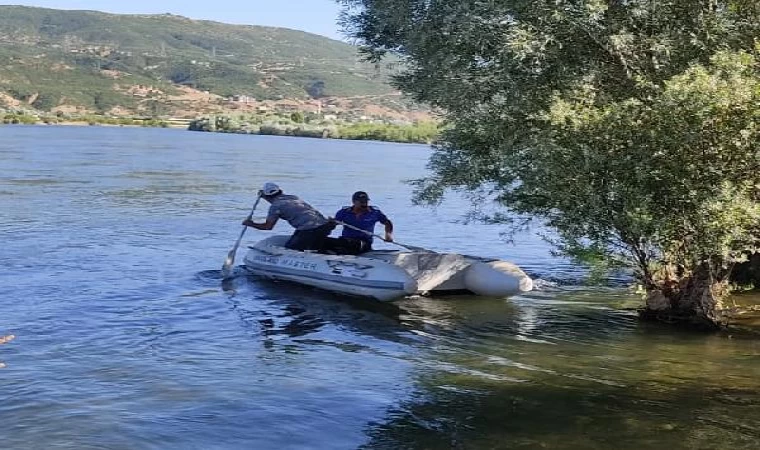 Bingöl’de baraj kapakları açıldı, 3 piknikçi mahsur kaldı