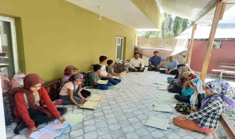 Bulanıkta “Mahremiyet Bilinci ve Çevre Ahlakı” semineri