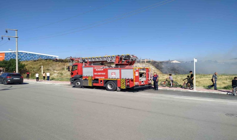 Burdurda korkutan yangın: 70 dekar arazi kül oldu