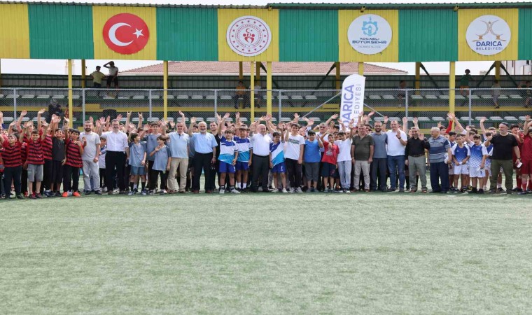 Camiler arası futbol turnuvası çekişmeli başladı