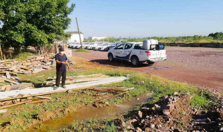 Çiftlikköyde yaz sezonu ilaçlamaları sürüyor