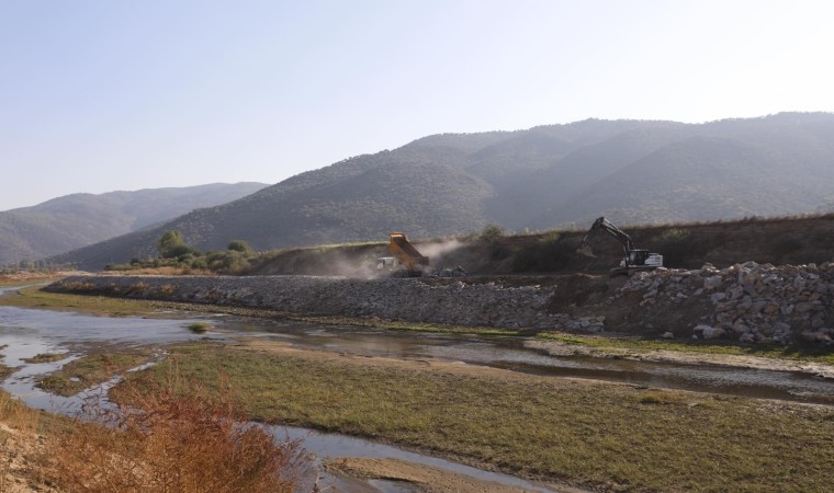 Çine Çayı ıslah çalışmalarının yıl sonuna kadar tamamlanacağı açıklandı