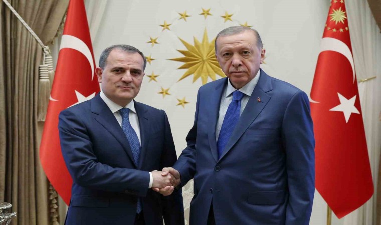 Cumhurbaşkanı Erdoğan, Azerbaycan Dışişleri Bakanı Ceyhun Bayramovu kabul etti.