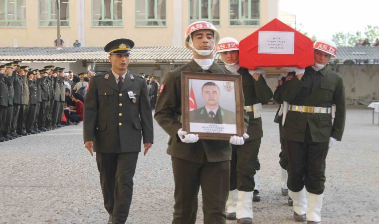 Edirne şehidi törenle Ankaraya uğurlandı