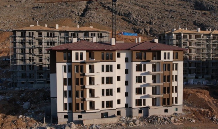 Elbistanda deprem konutları bitme aşamasına geldi, Kasımda teslim