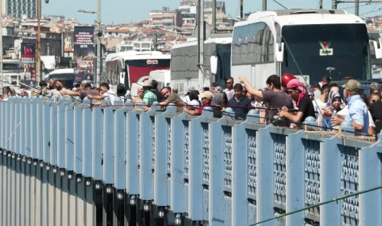 Eminönü’nde Kurban Bayramı yoğunluğu devam ediyor