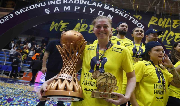 Emma Meesseman 1 yıl daha Fenerbahçede