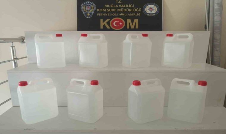 Fethiyede polis ekipleri 140 litre etil alkol ele geçirildi