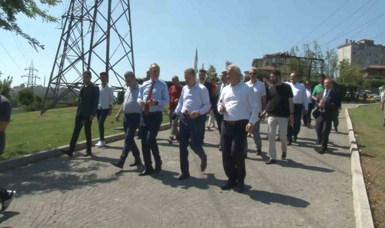 Gaziosmanpaşadaki 15 Temmuz Şehitler Anıtında anma töreni düzenlendi