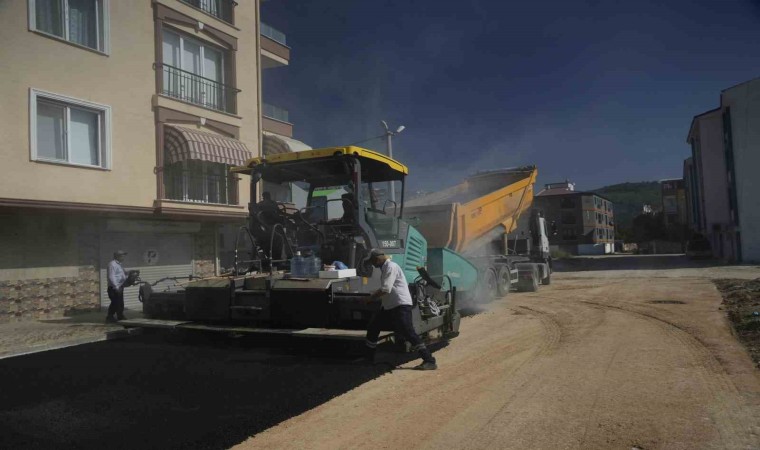 Gemlik Belediyesinden yol yapım atağı