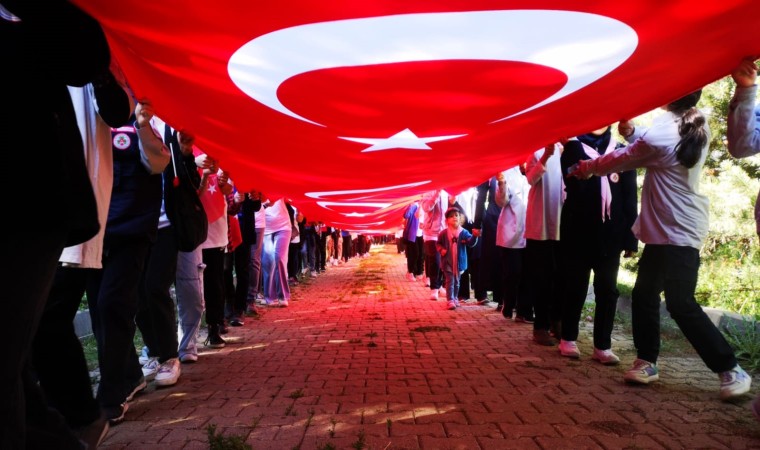 Gençler 15 Temmuz anısına Palandökene yürüdü