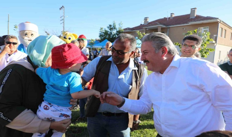 Güzelköy Sakinleri Mahalle Bulıuşmasında Bir Araya Geldi