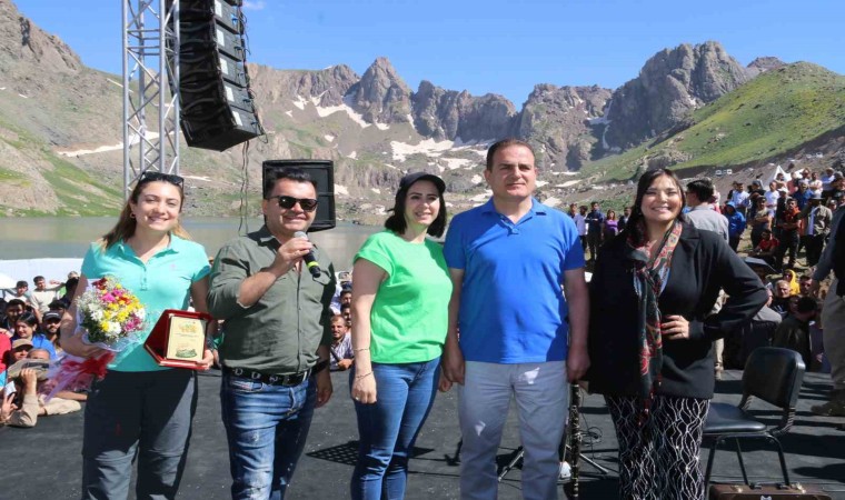 Hakkaride 5. Cilo Fest Tuğçe Kandemir konseri ile sona erdi