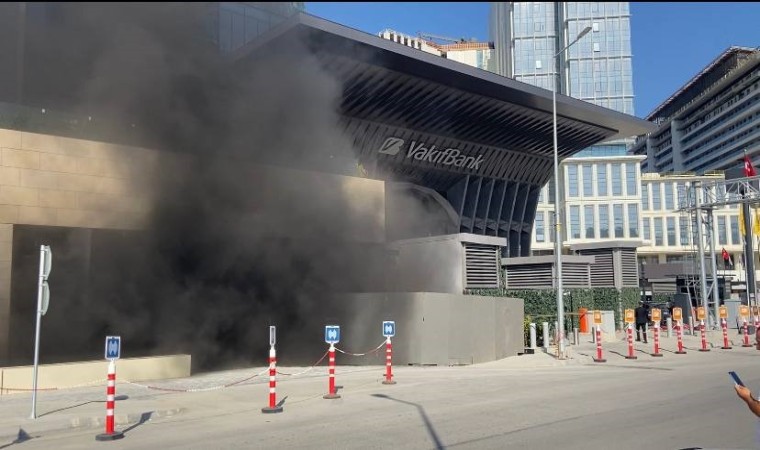 İstanbul Finans Merkezinde yangın