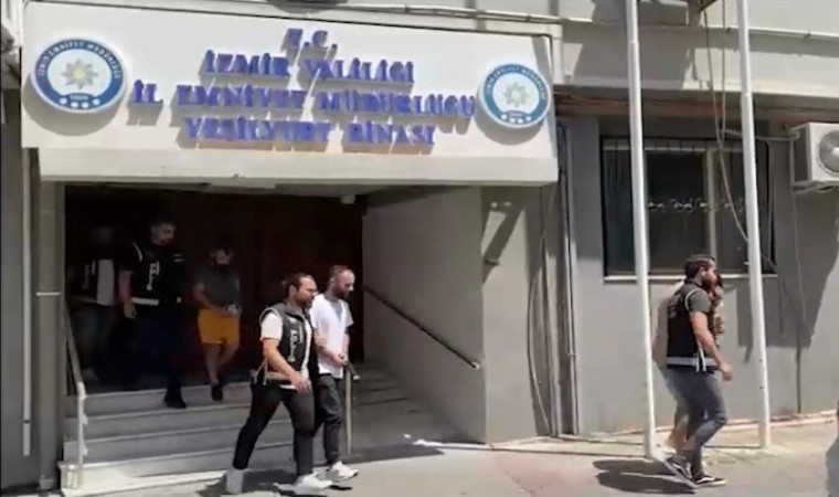 İzmirde tonlarca sahte etil alkol ele geçirildi