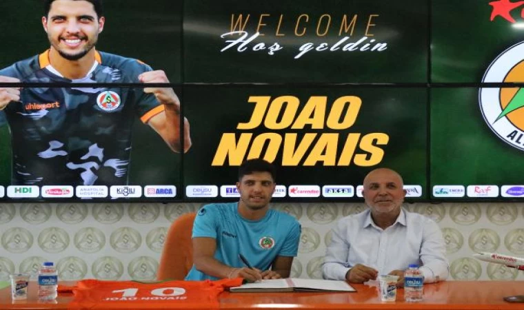 Joao Novais, Alanyaspor ile 2 yıllık anlaşma imzaladı