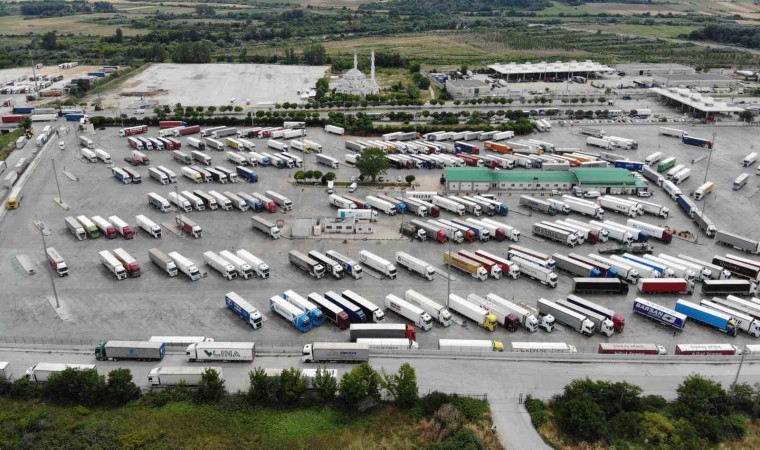 Kapıkule Sınır Kapısında tır dorsesinde 2 kaçak göçmen ölü bulundu