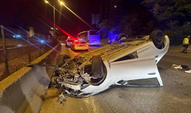 Kartal’da bariyerlere çarpan otomobil takla attı: 1 yaralı