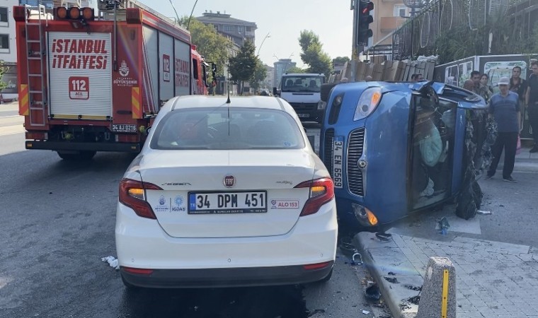 Kartalda trafik kazası: 3 yaralı