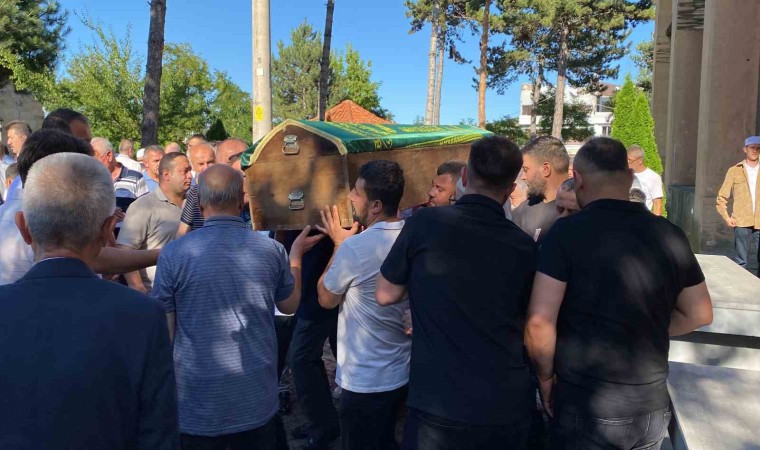 Kastamonuda öldürülen taksi sürücüsü son yolculuğuna uğurlandı