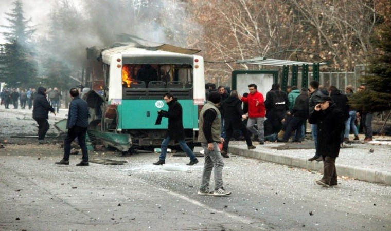 Kayseride izne çıkan askerlere düzenlenen bombalı terör saldırısı sanıklarına ceza yağdı