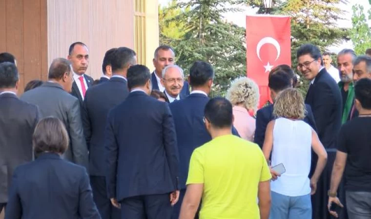 Kılıçdaroğlu, milletvekilleri ile Ankara’da bir araya geldi