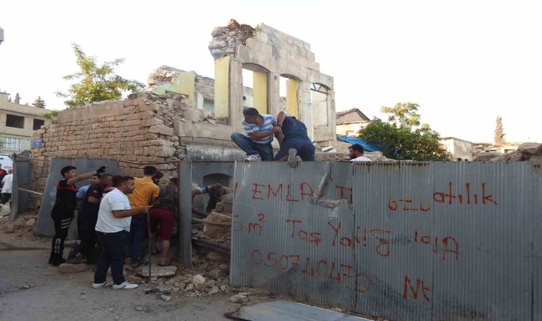 Kilis Valiliğinden metruk binadaki göçükle ilgili açıklama: 1 kişi ağır yaralandı