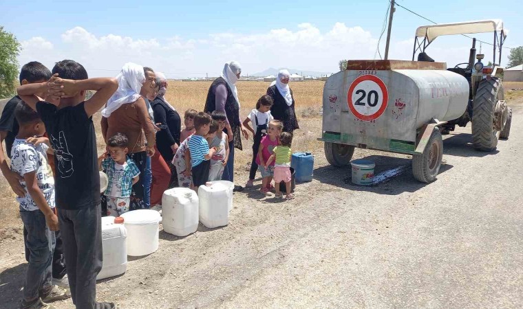 Kuraklık içme suyunu vurdu: 700 hanelik köy susuz kaldı