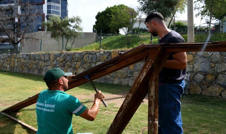 Kuşadası Belediyesinden Can Dostların Park Alanında bakım çalışması