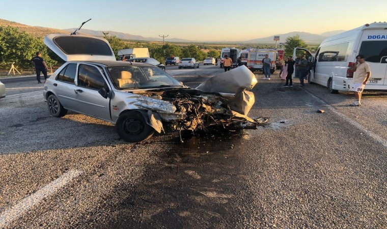 Malatyada feci kaza: 1 ölü, 5 yaralı