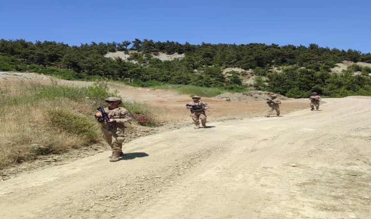 Manisada jandarma orman yangınlarına karşı devriyeye başladı