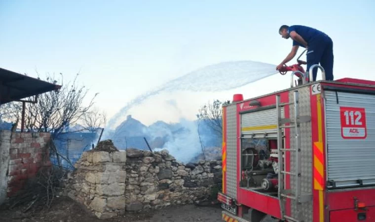 Manisa’daki orman yangınında 2’nci gün; havadan ve karadan müdahale ediliyor