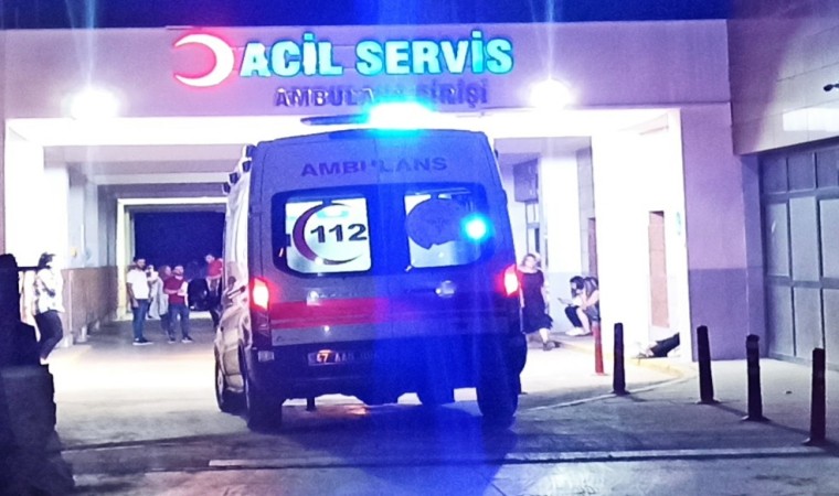 Mardinde taşlı, sopalı, bıçaklı, satırlı ve silahlı kavga: 7 yaralı