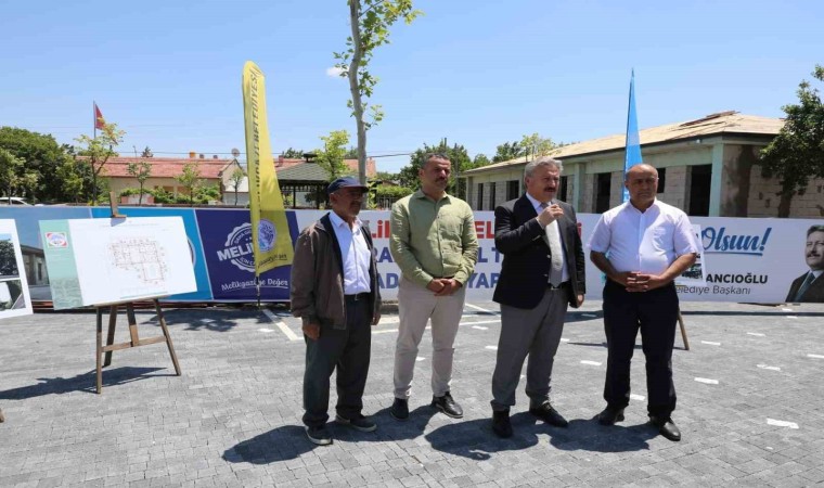 Melikgazi tüm mahallelere hizmet götürmeye devam ediyor