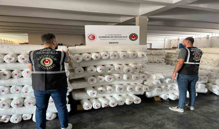 Mersinde 9 milyon 300 bin lira değerinde kaçak polyester kumaş ele geçirildi