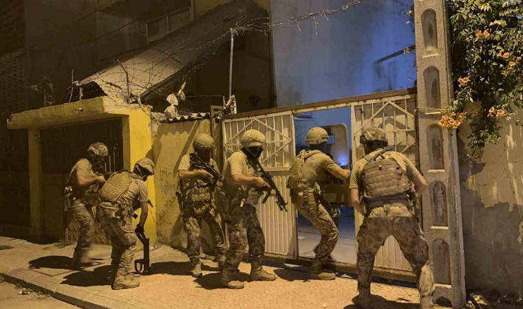 Mersinde PKK/KCKya gece operasyonu: 14 gözaltı