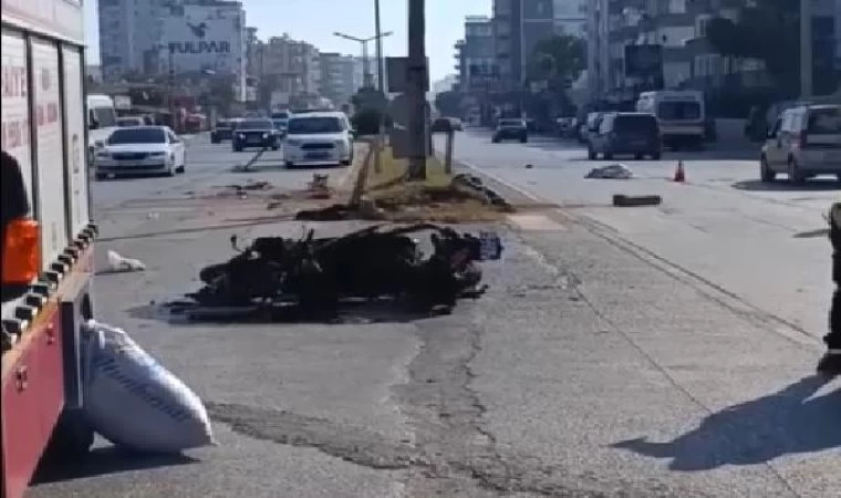 Mersin’de refüje çarpan motosikletteki 2 arkadaş öldü