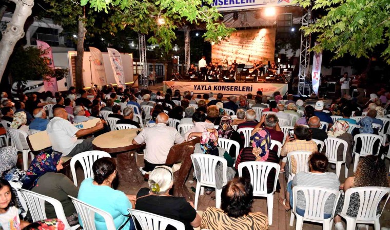 Mersinde yaz akşamları yayla konserleriyle şenleniyor